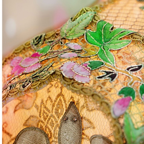 NIGHTSHADES Floor Lamp by Artist Christine Kilger, One-of-a-Kind, Victorian - Picture 13 of 14